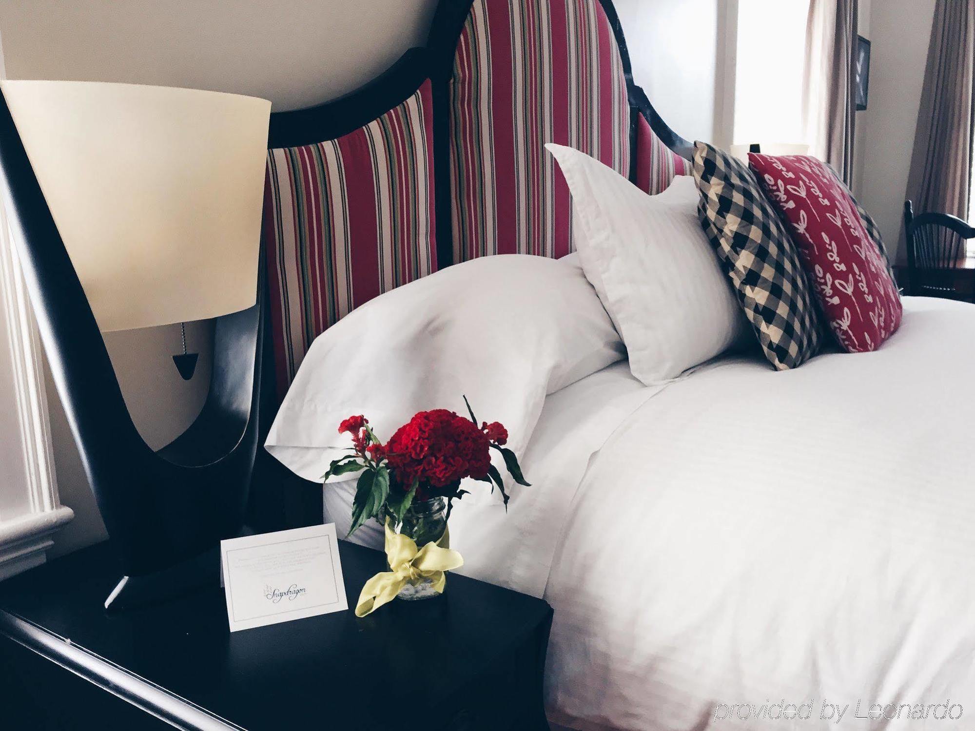Snapdragon Inn Windsor Zewnętrze zdjęcie